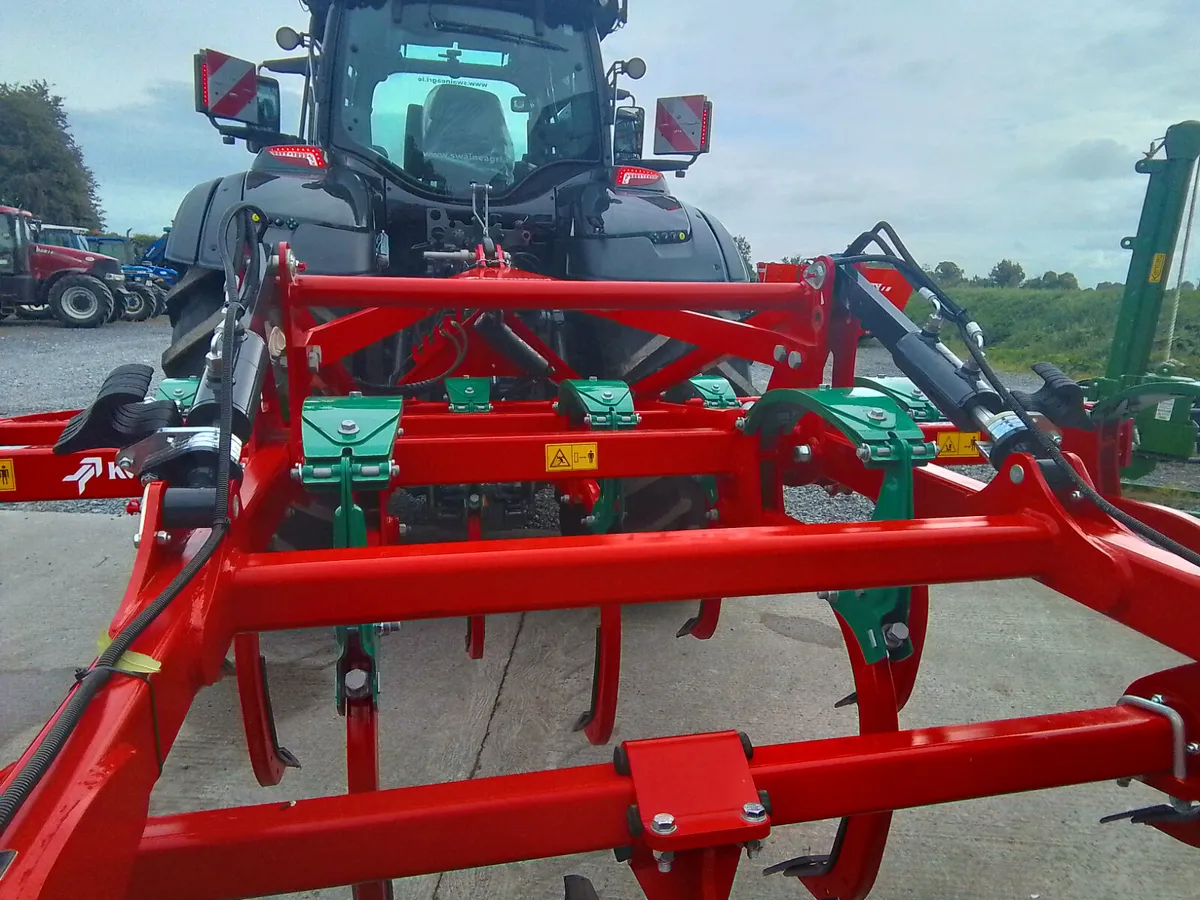 Kverneland Enduro 3000 Cultivator - Image 4