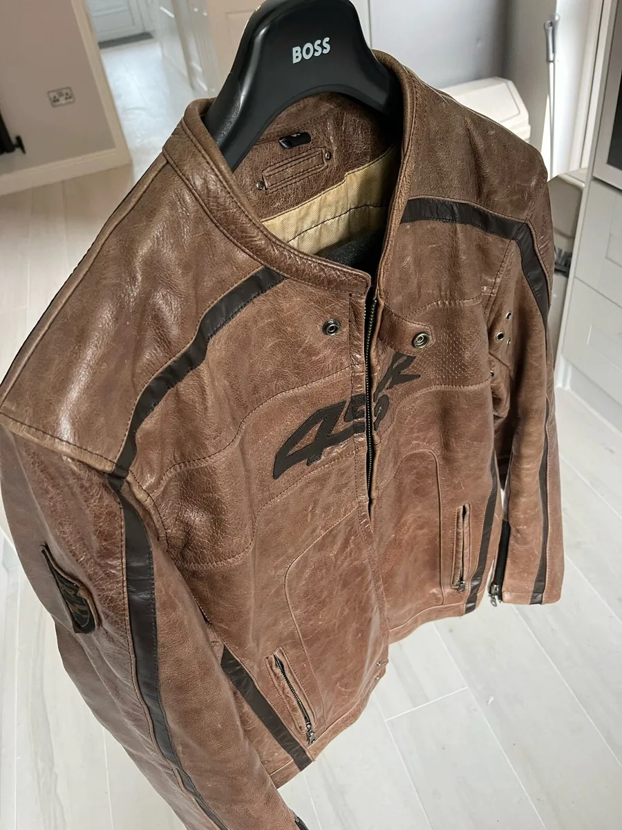 4SR Cafe motorcycle jacket size EU50 - Image 2