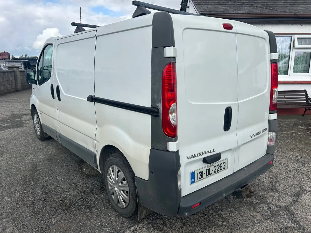 2013 Vauxhall Vivario Campervan NEW DOE 07/25 - Image 3