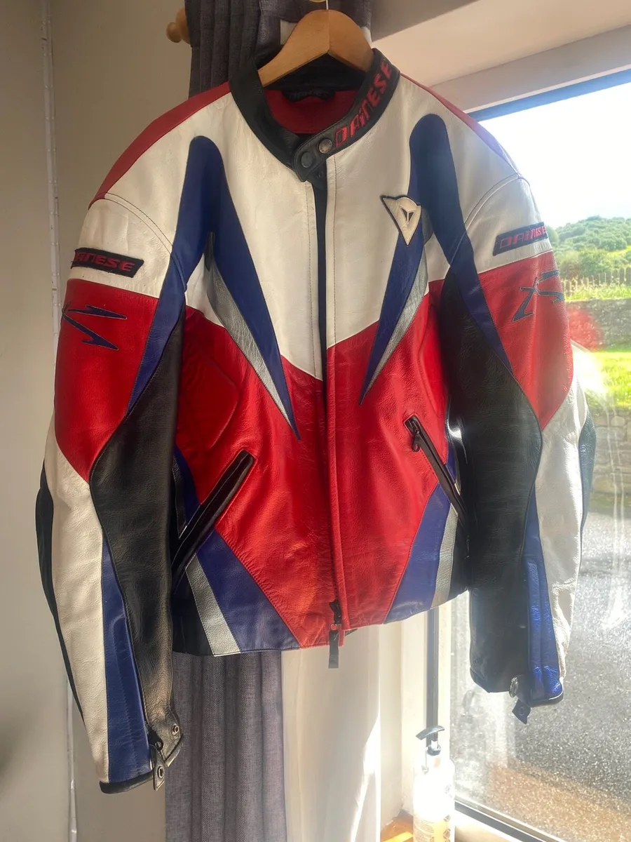 Bike leathers for sale in Co. Sligo for 220 on DoneDeal