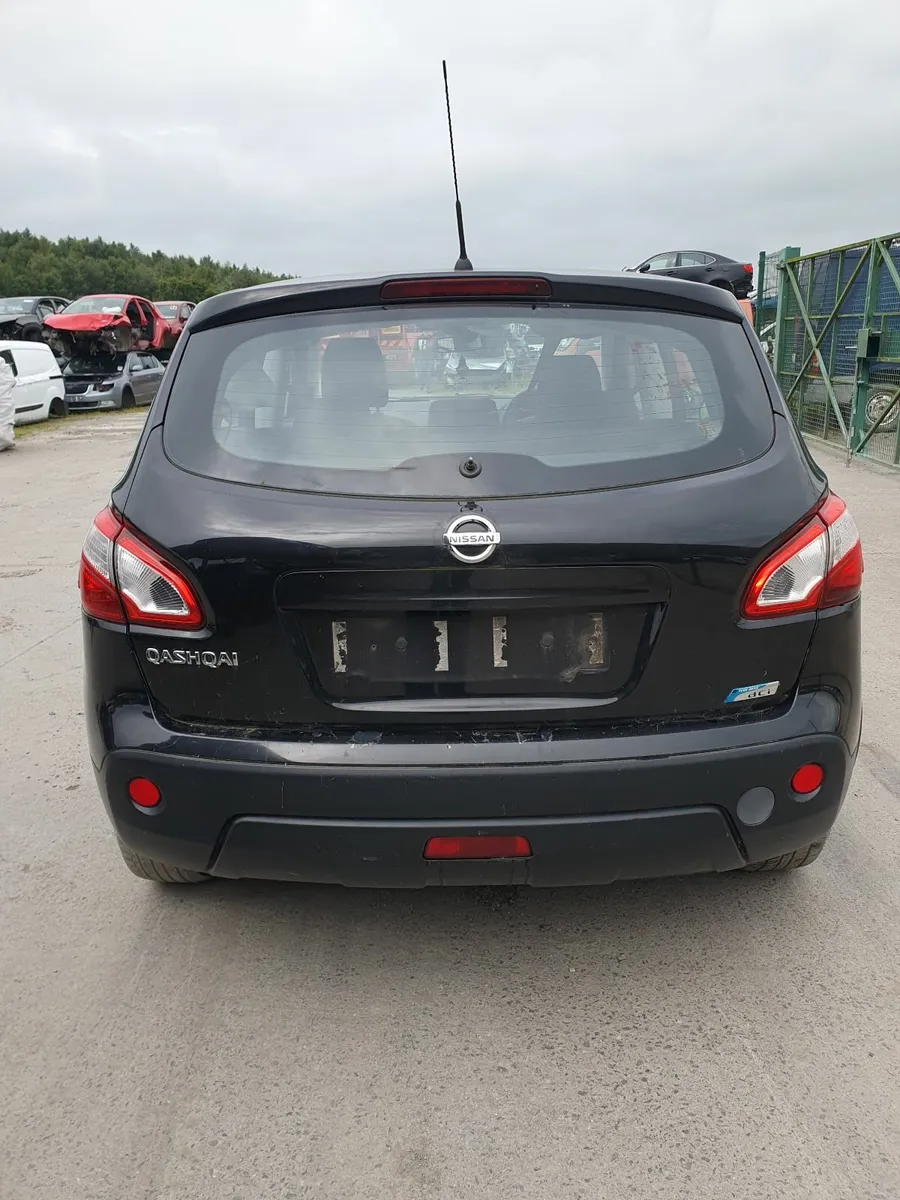 Nissan Qusqui 2012 1.5DCI For parts - Image 2