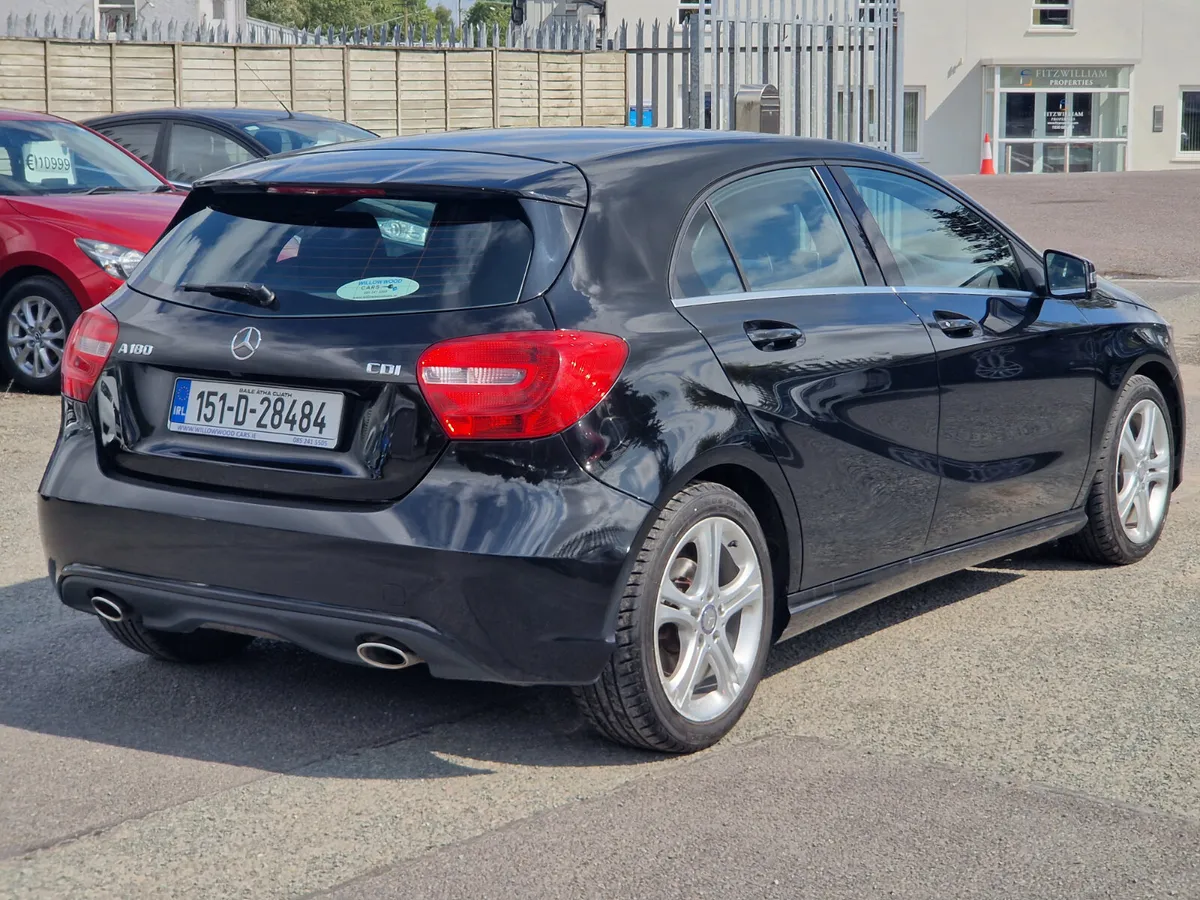 Mercedes-Benz A-Class 1.5d automatic 2015 - Image 2