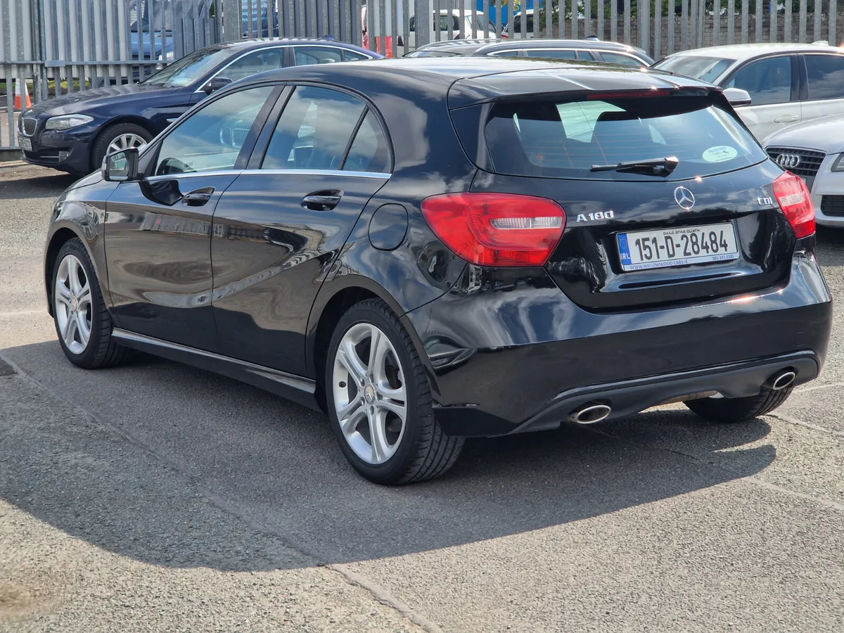 Mercedes-Benz A-Class 1.5d automatic 2015 - Image 4