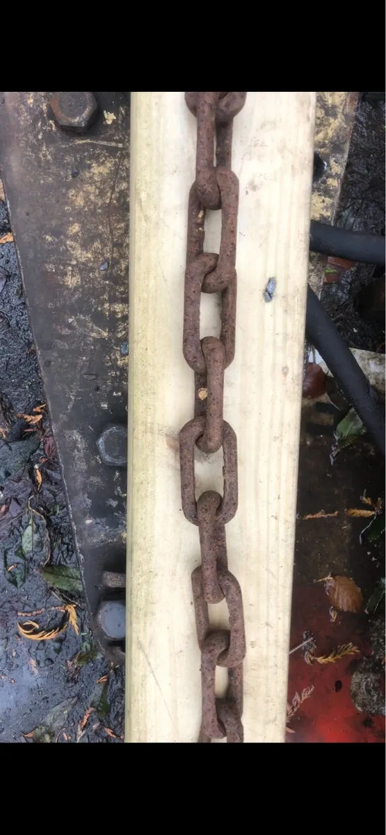 Chain - Image 4
