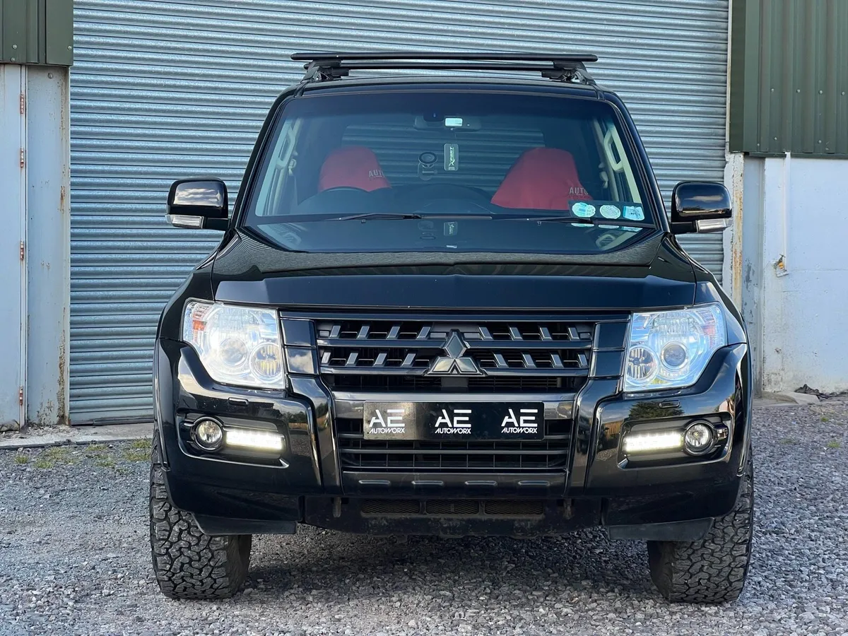 Mitsubishi Shogun/Pajero 2017Fresh CVT - Image 2