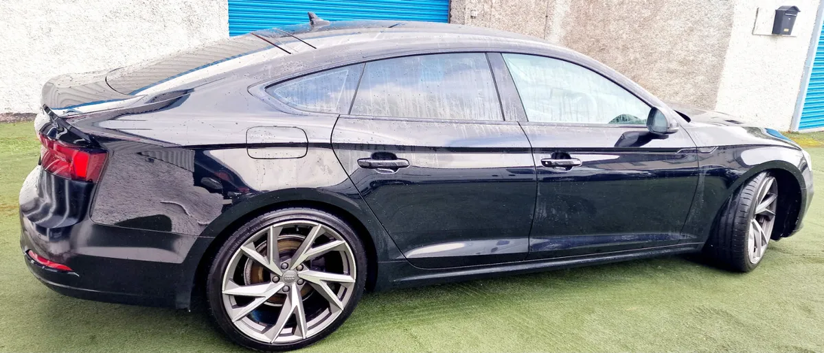 Audi A5 2.0Tdi Sport HIGH SPEC - Image 4
