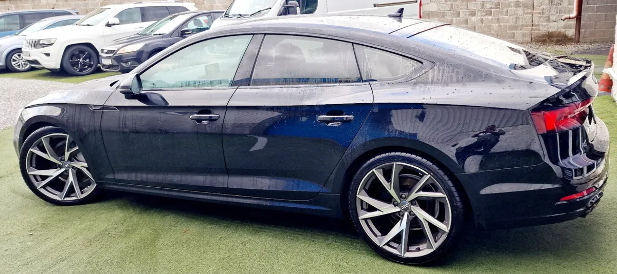 Audi A5 2.0Tdi Sport HIGH SPEC - Image 3