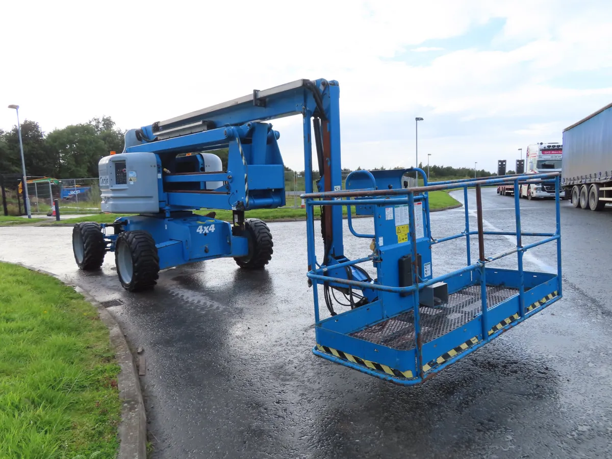 Genie Z60/34 Boom Lift - Image 2