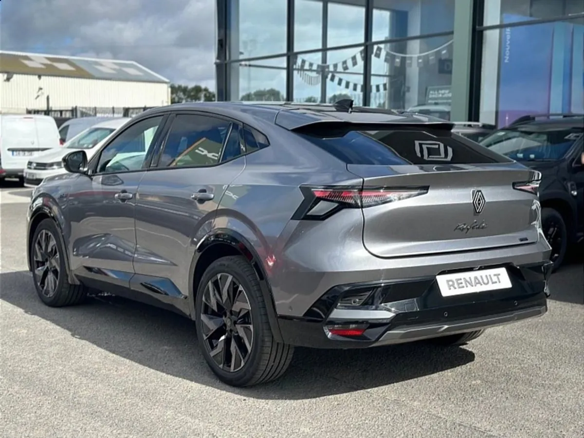 Renault Rafale E-tech Hybrid Esprit Alpine (techn - Image 2