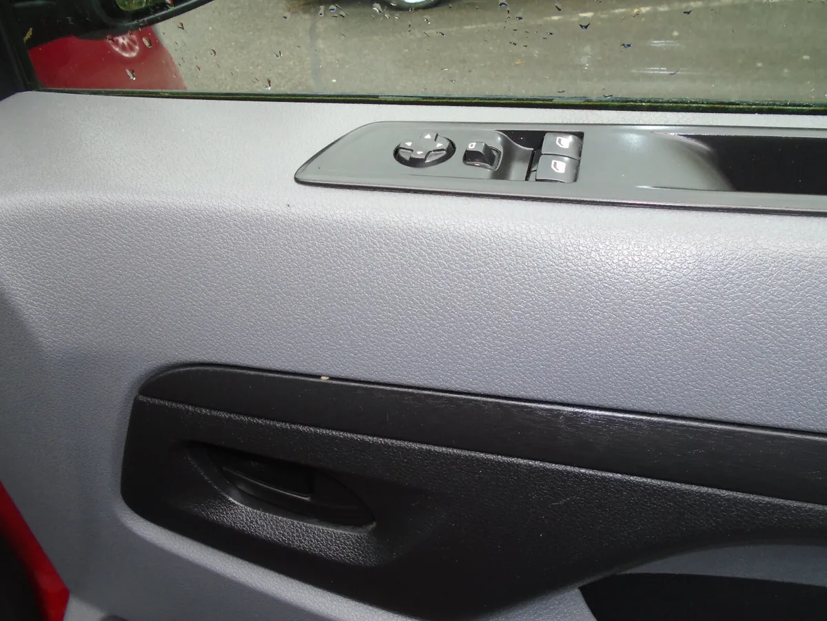 Citroen Dispatch 2020,One Owner,Total Price 16800 - Image 3