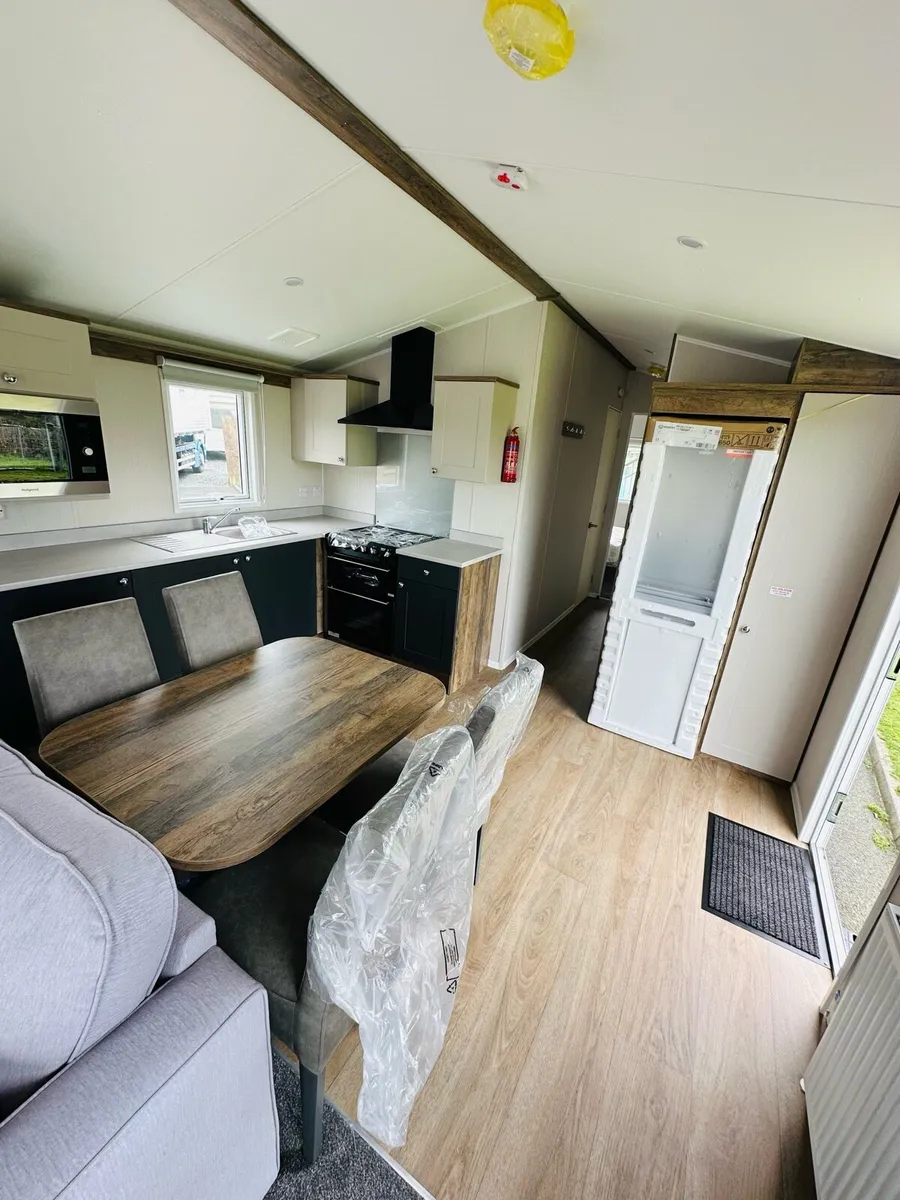 New Willerby Malton At TPS caravan sales - Image 4