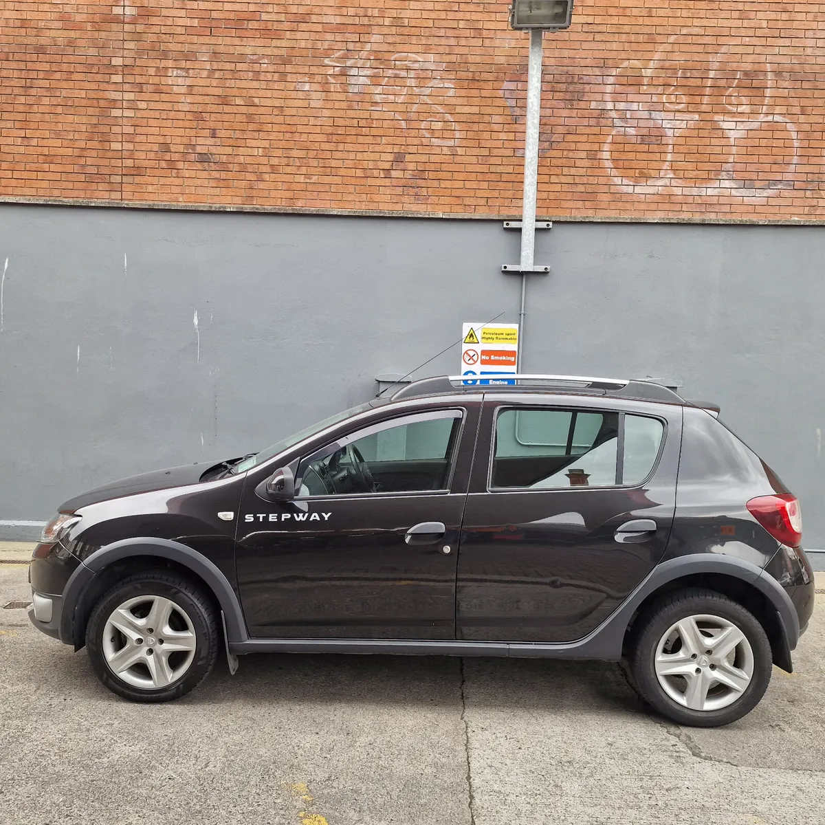 Dacia Sandero Stepway New Nct 06/25 - Image 3