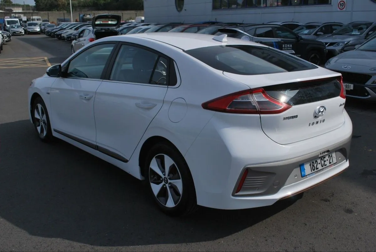 Hyundai Ioniq Electric - Image 3