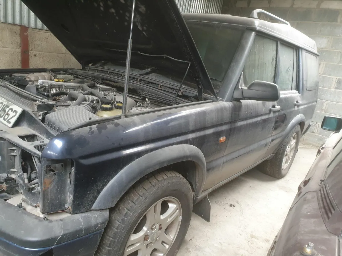 Land Rover Discovery 1999 - Image 1