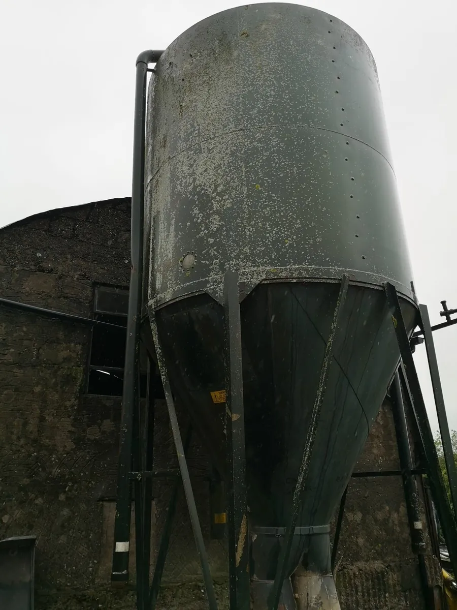 Meal Bin Roblew for sale in Co. Fermanagh for £500 on DoneDeal