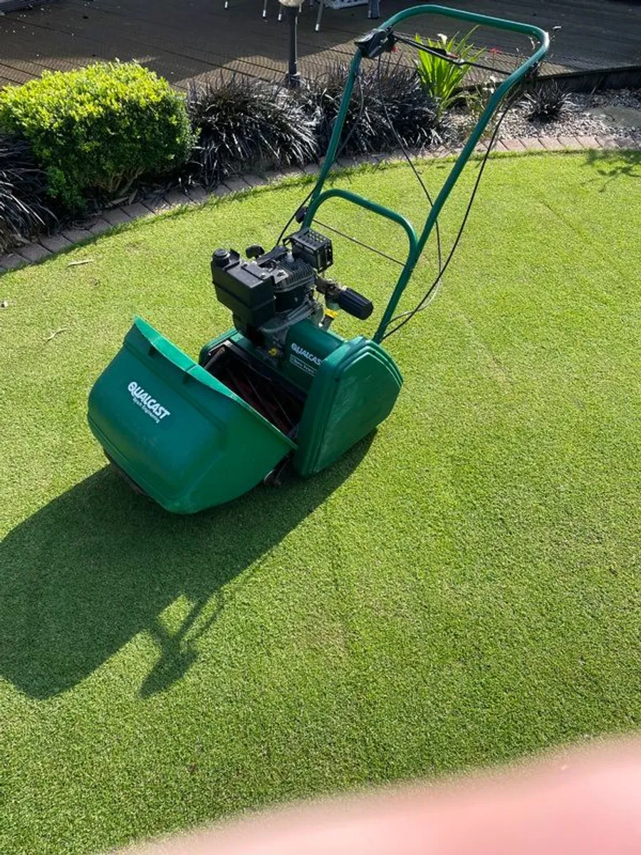 Cylinder mower for sale in Co. Dublin for 850 on DoneDeal