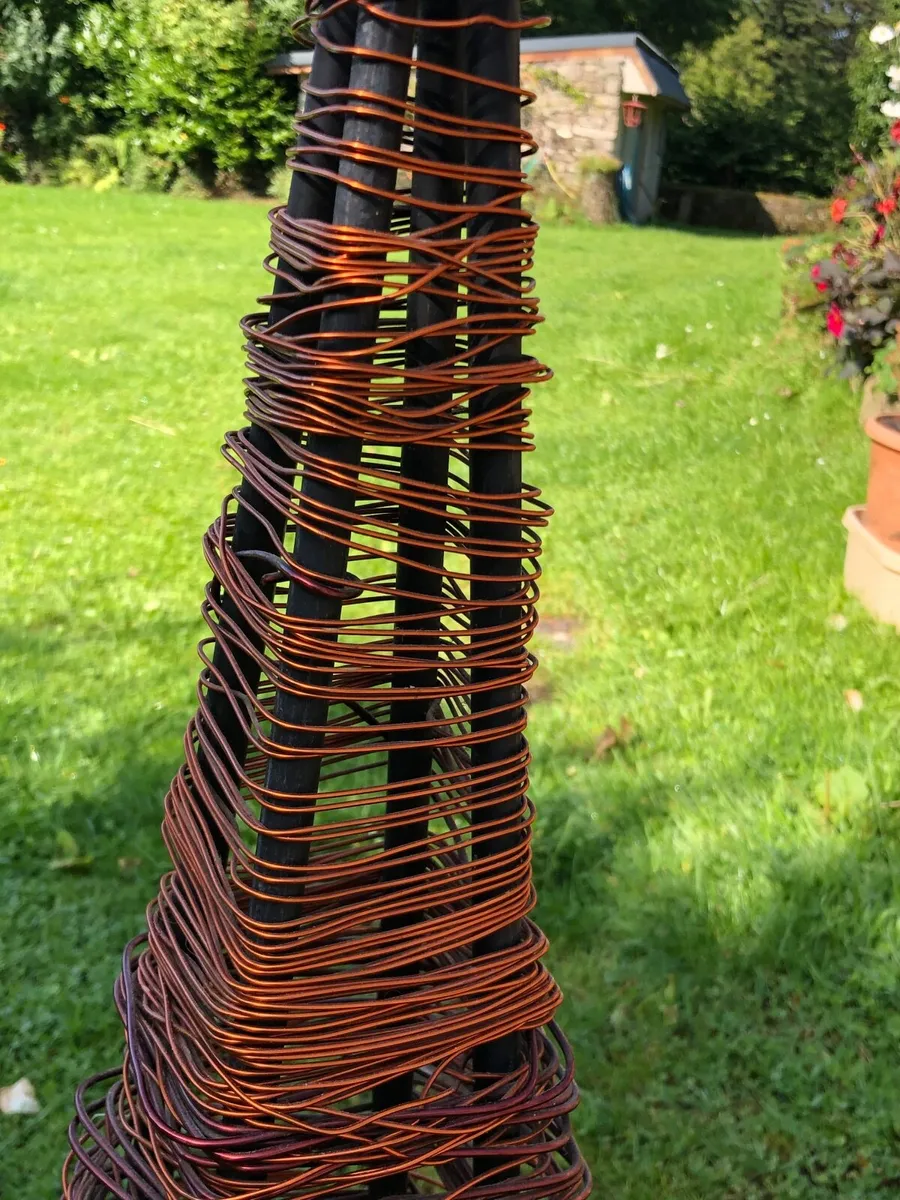 Copper wire wrapped lamp - Image 1
