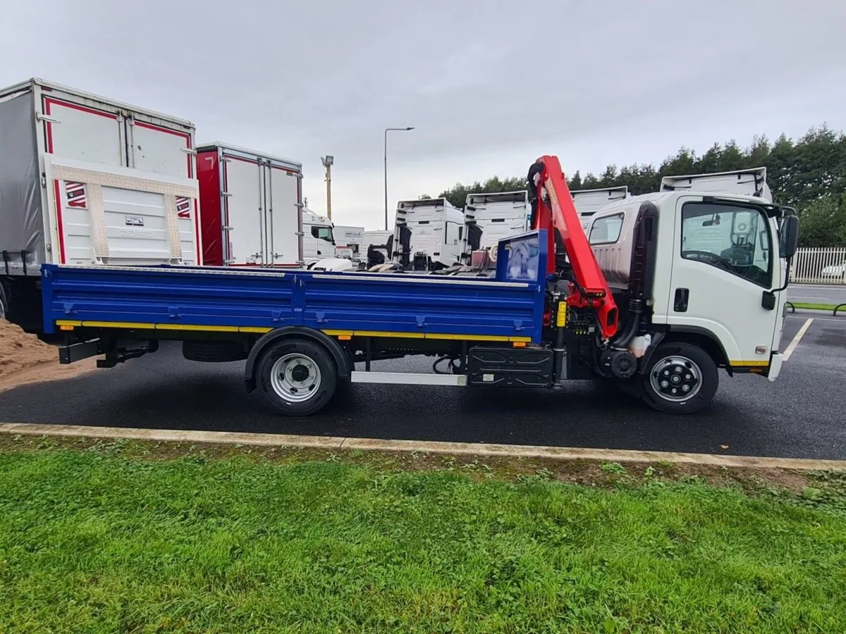 Isuzu NPR Isuzu NPR 75 Dropside With Crane 190BHP - Image 4