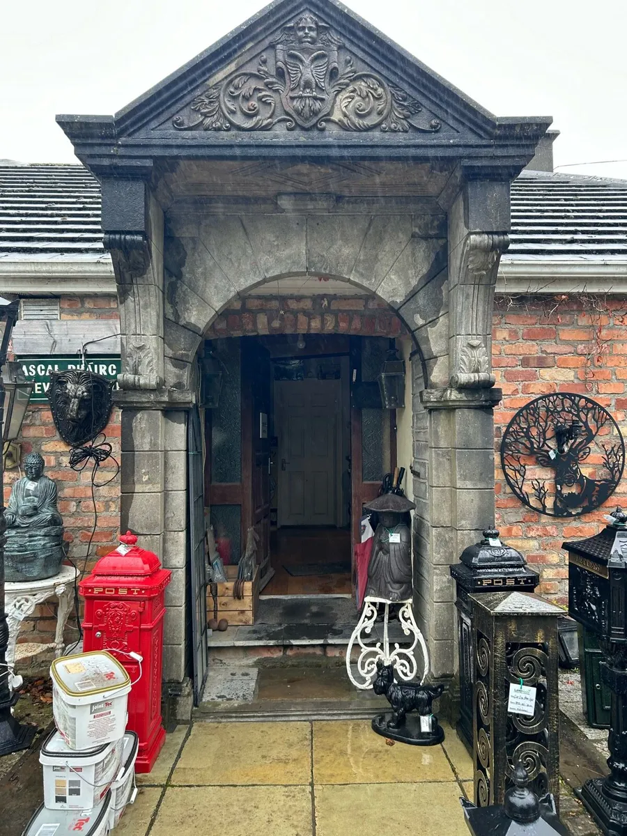 Limestone Door Surround - Image 2