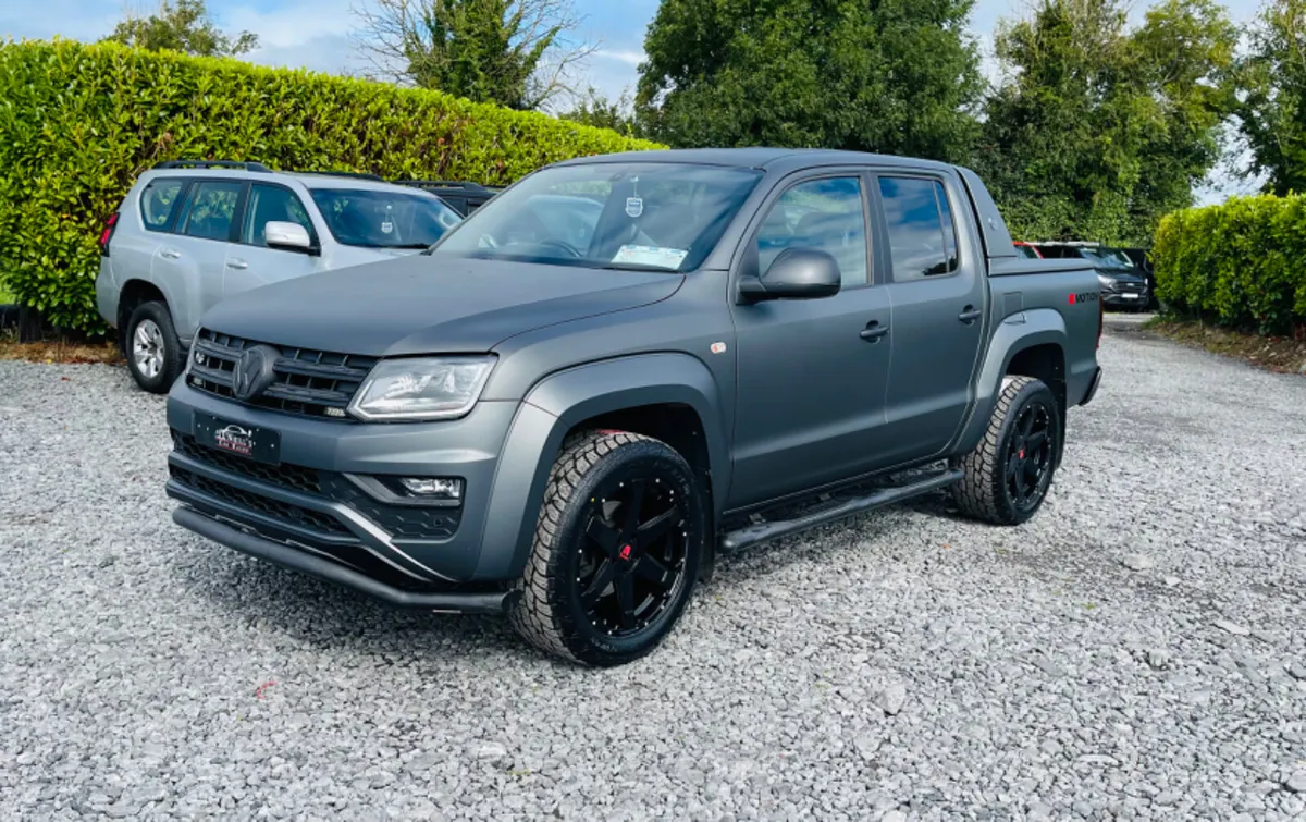 Volkswagen Amarok 2019 *NO VAT* V6 AVENTURA MATTE - Image 3