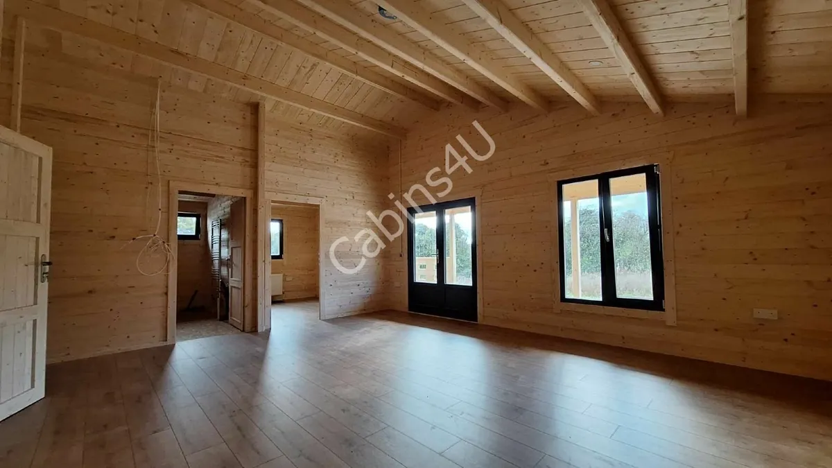 4 bedroom log cabin - Image 4