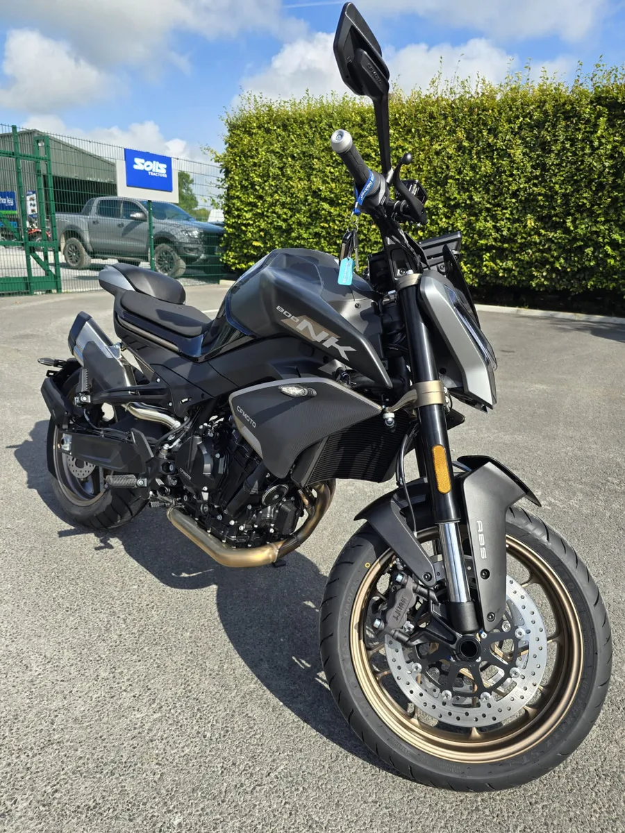 CFMOTO 800NK MOTORCYCLE - Image 3