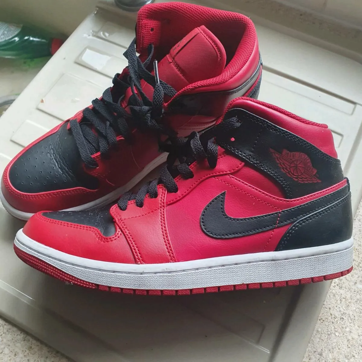 Nike Air Jordan 1 - Image 1