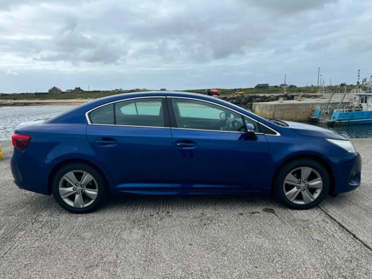 Toyota Avensis 1.6d Aura 4DR - Image 2