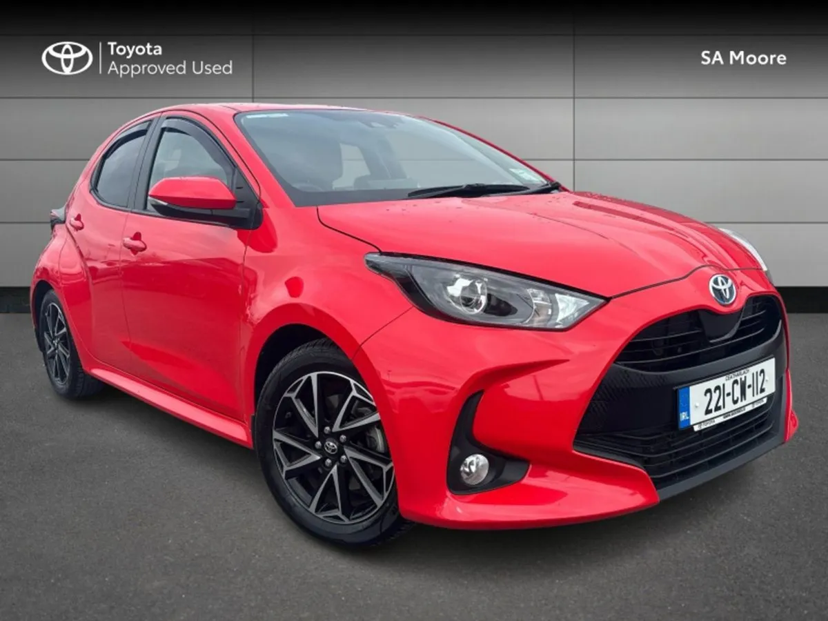 Toyota Yaris Hybrid Luna Sport - FAB Colour - Image 1