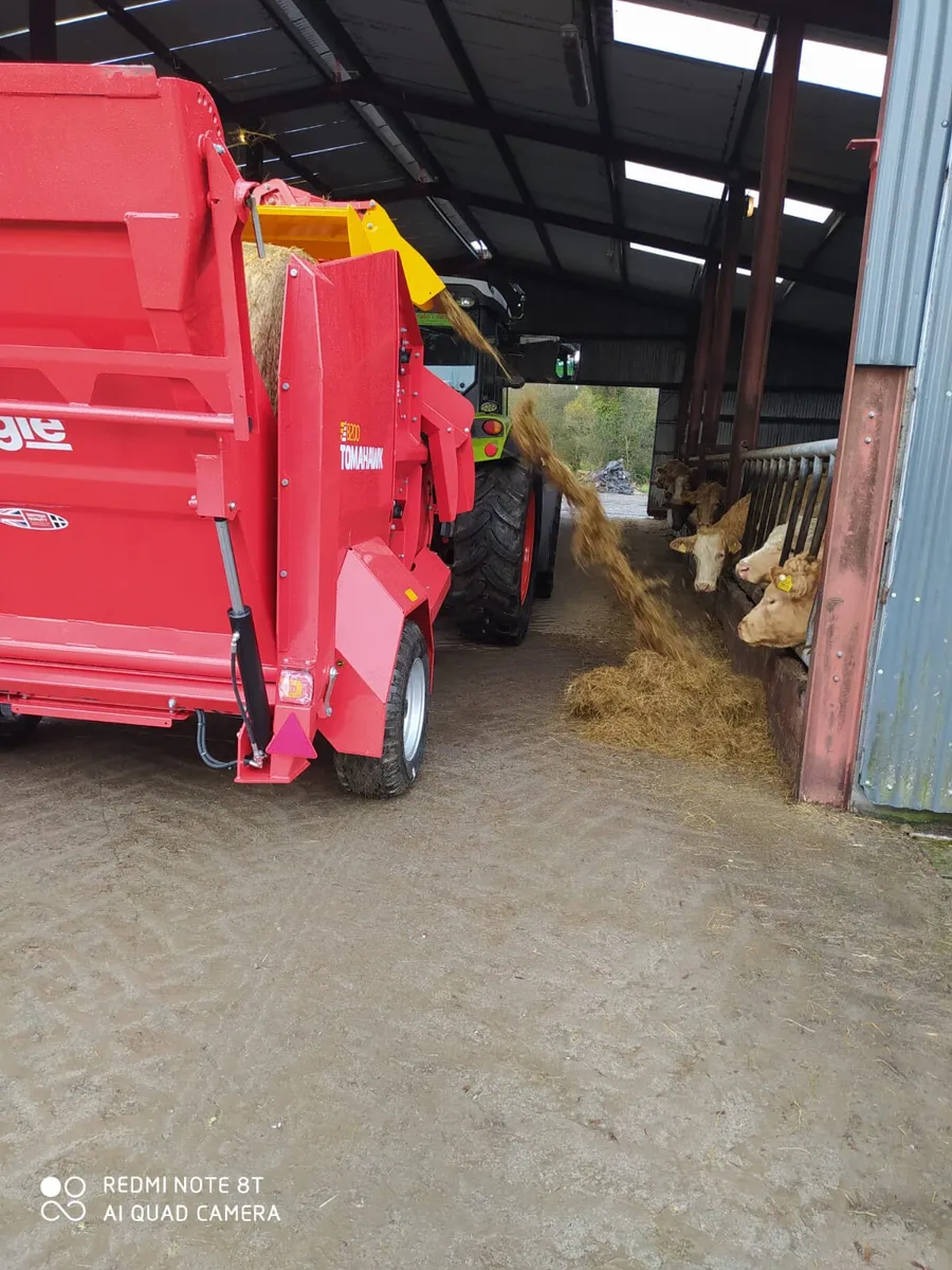 TEAGLE STRAW BLOWER / SILAGE FEDDER - Image 1