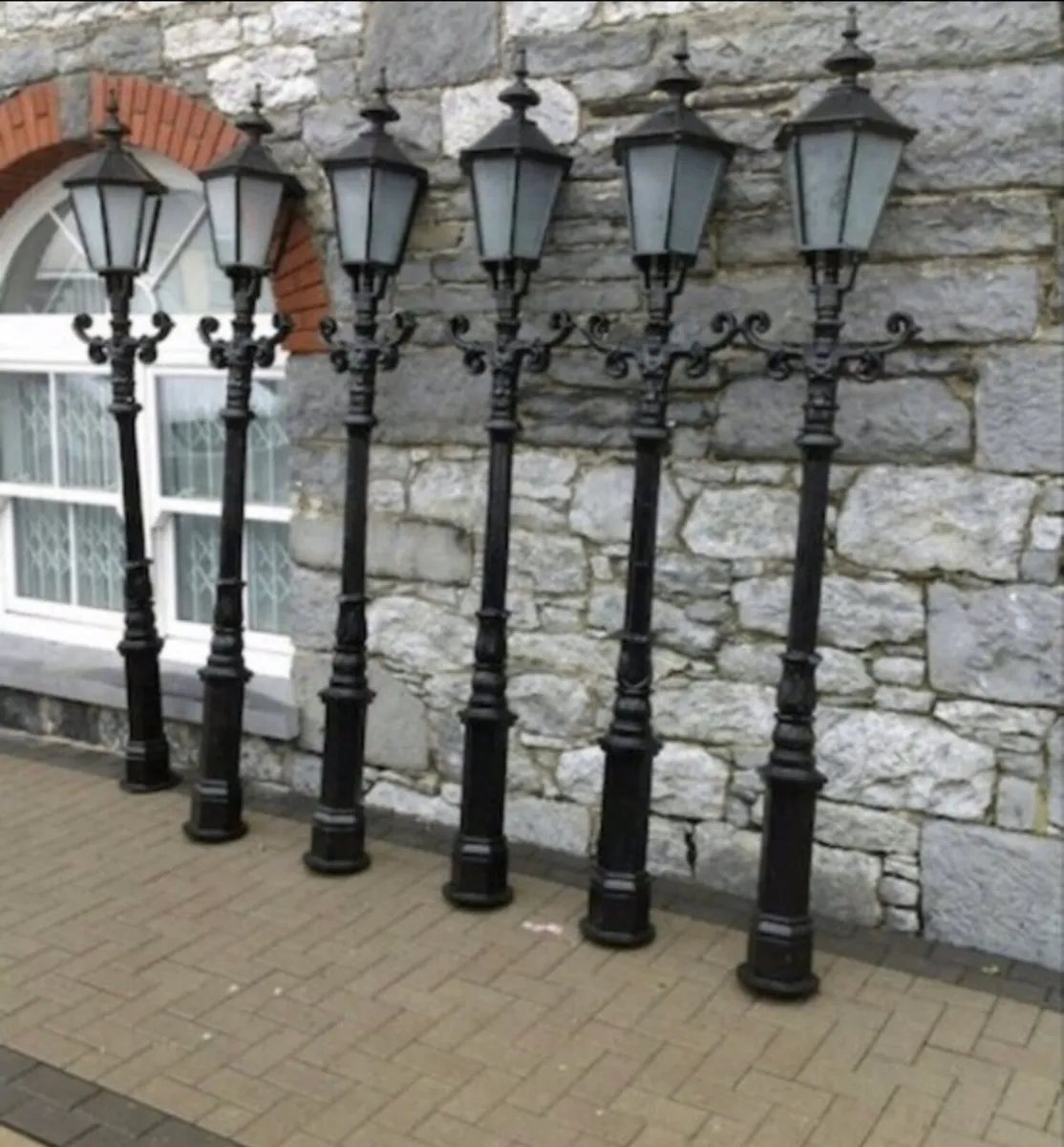 Brand new cast iron lamps/lights - Image 1