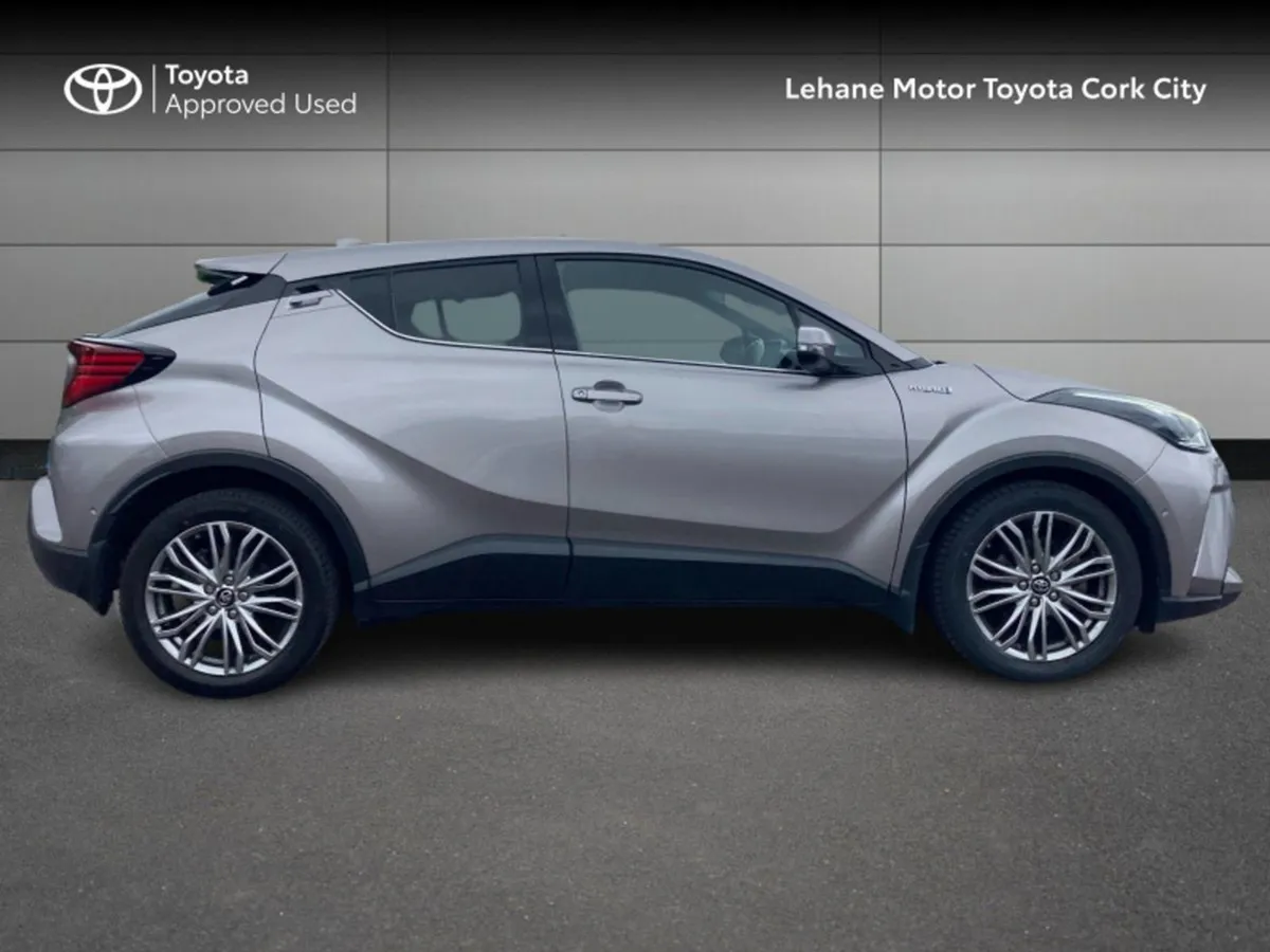 Toyota C-HR C-hr 1.8 Hybrid SOL - Image 3