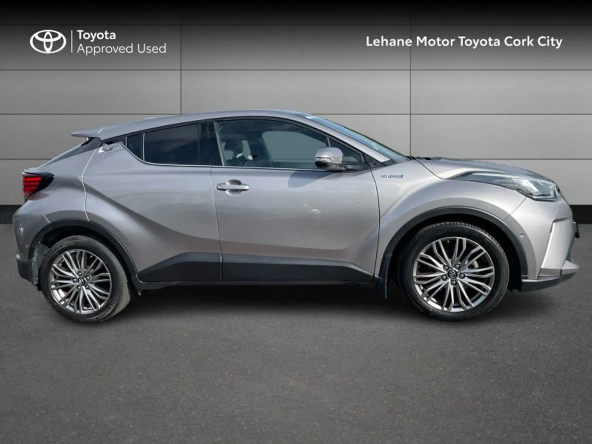 Toyota C-HR C-hr 1.8 Hybrid SOL - Image 3