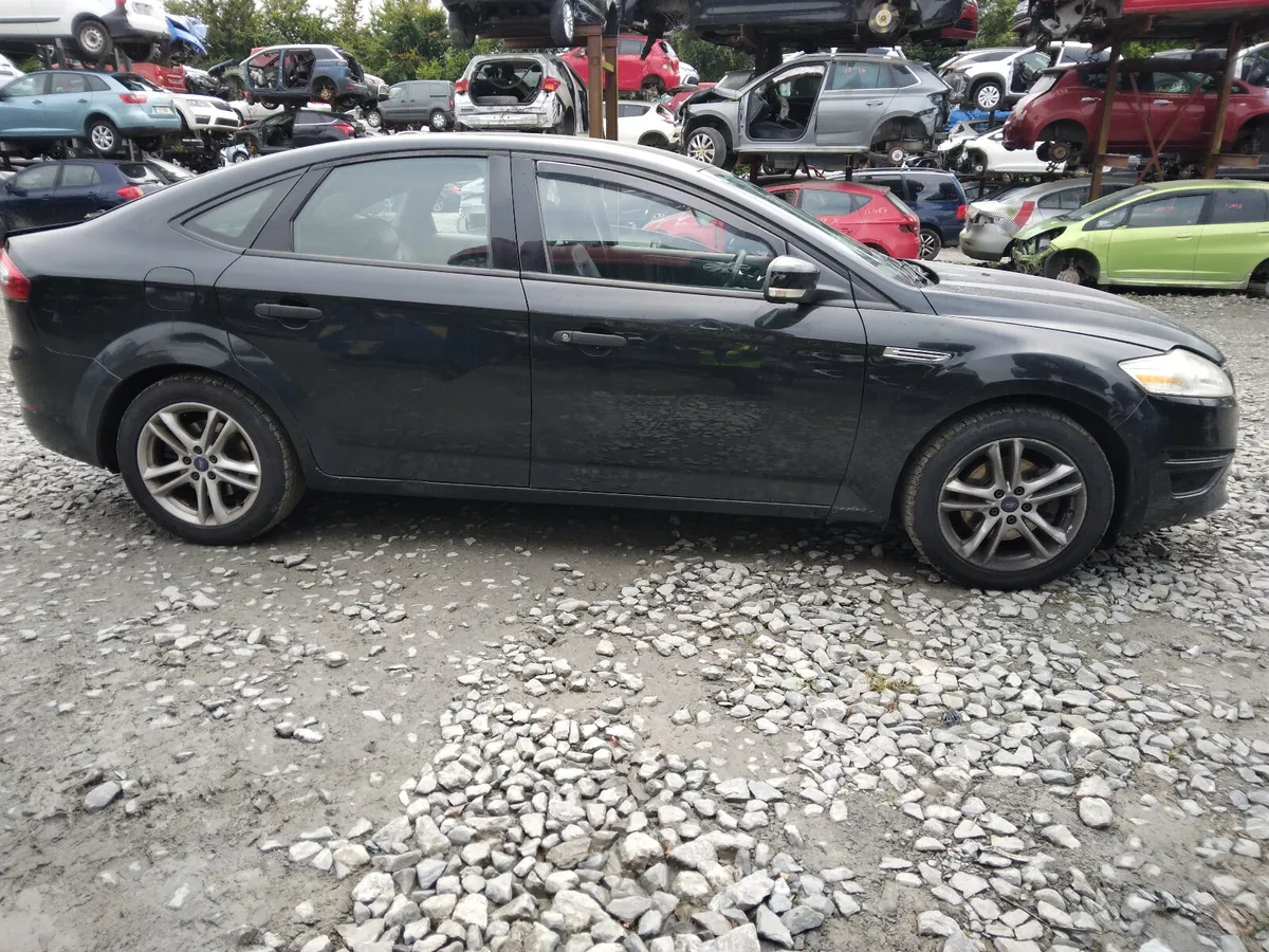 2013 FORD MONDEO For Breaking/Dismantling - Image 2