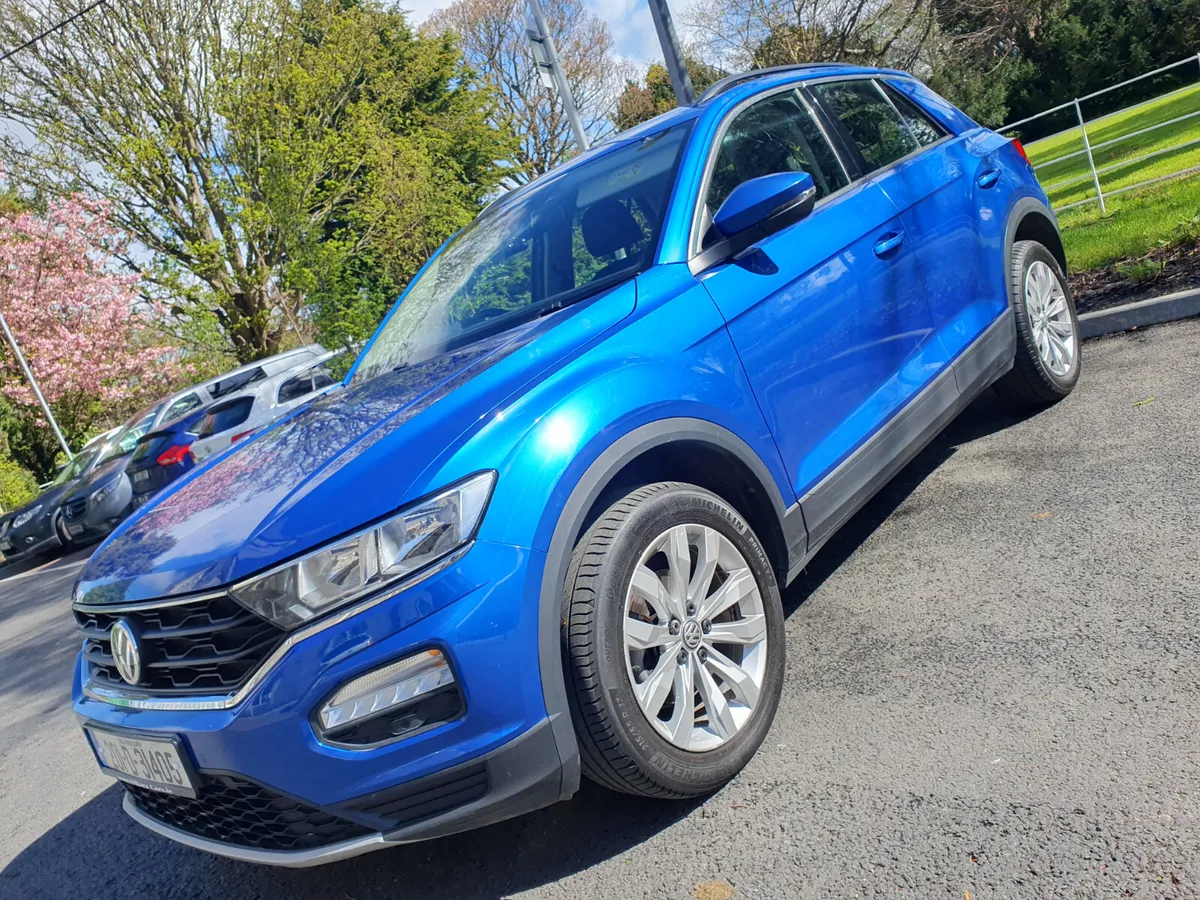 Volkswagen T-Roc 2020 , SE SPEC , 1.0 TSI , Manual - Image 3