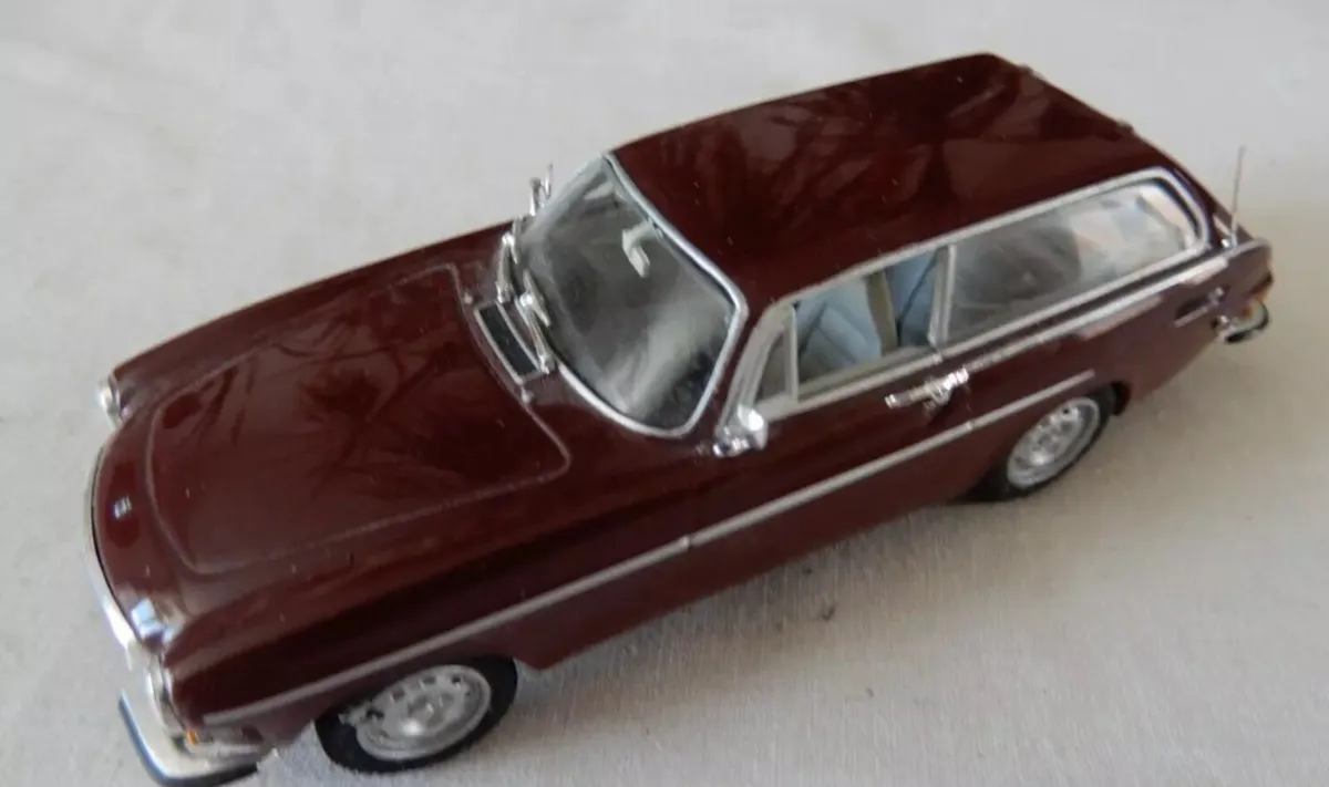 Minichamps Volvo P 1800 1/43 unused - Image 4