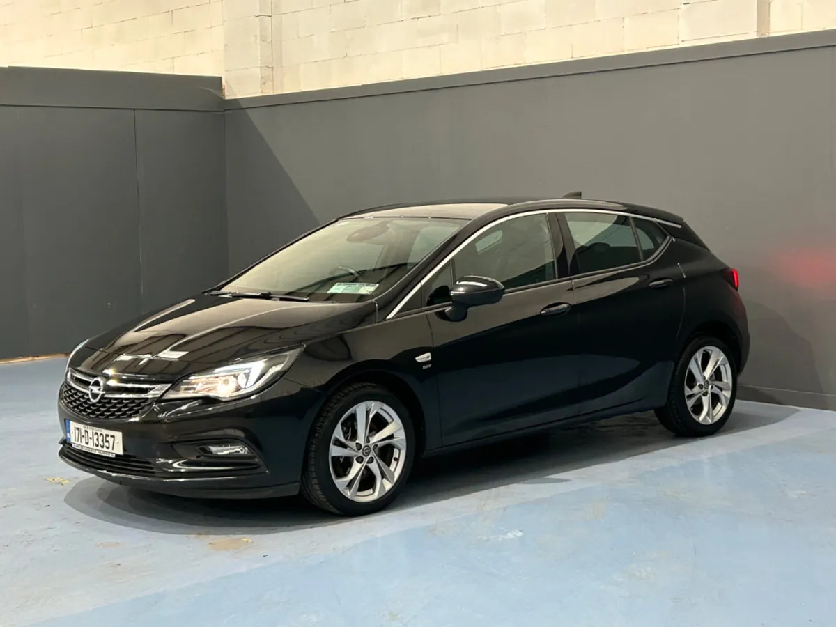 Opel Astra 2017 LOW MILAGE SRI for sale in Co. Kildare for €10,950 on DoneDeal