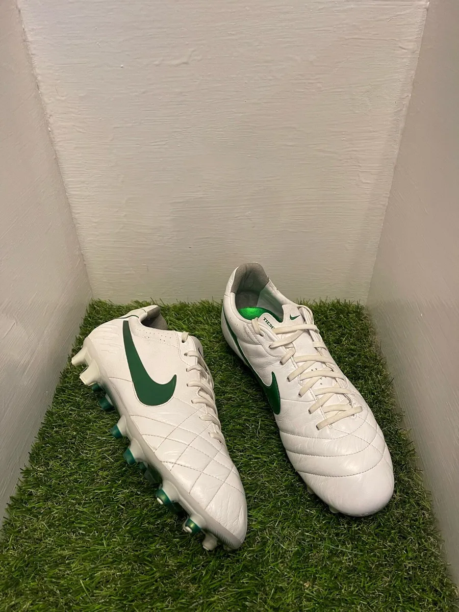 Nike Tiempo Legend IV Elite FG Football Boots - Image 1