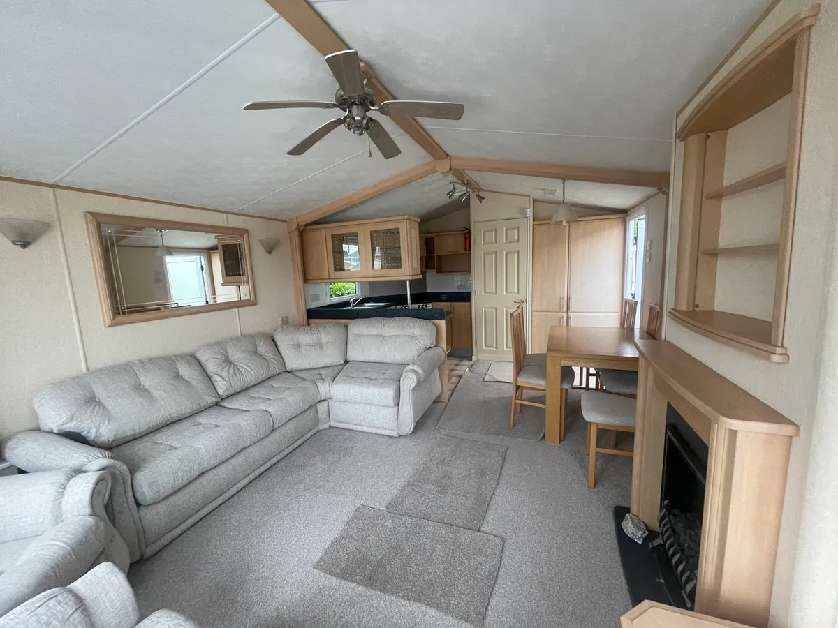 WILLERBY ASPEN 37x12 3 bed - Image 4