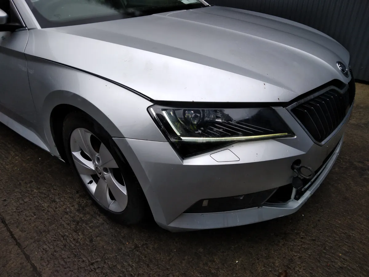 2016 Skoda Superb 1.6 TDI Breaking/Dismantling - Image 3