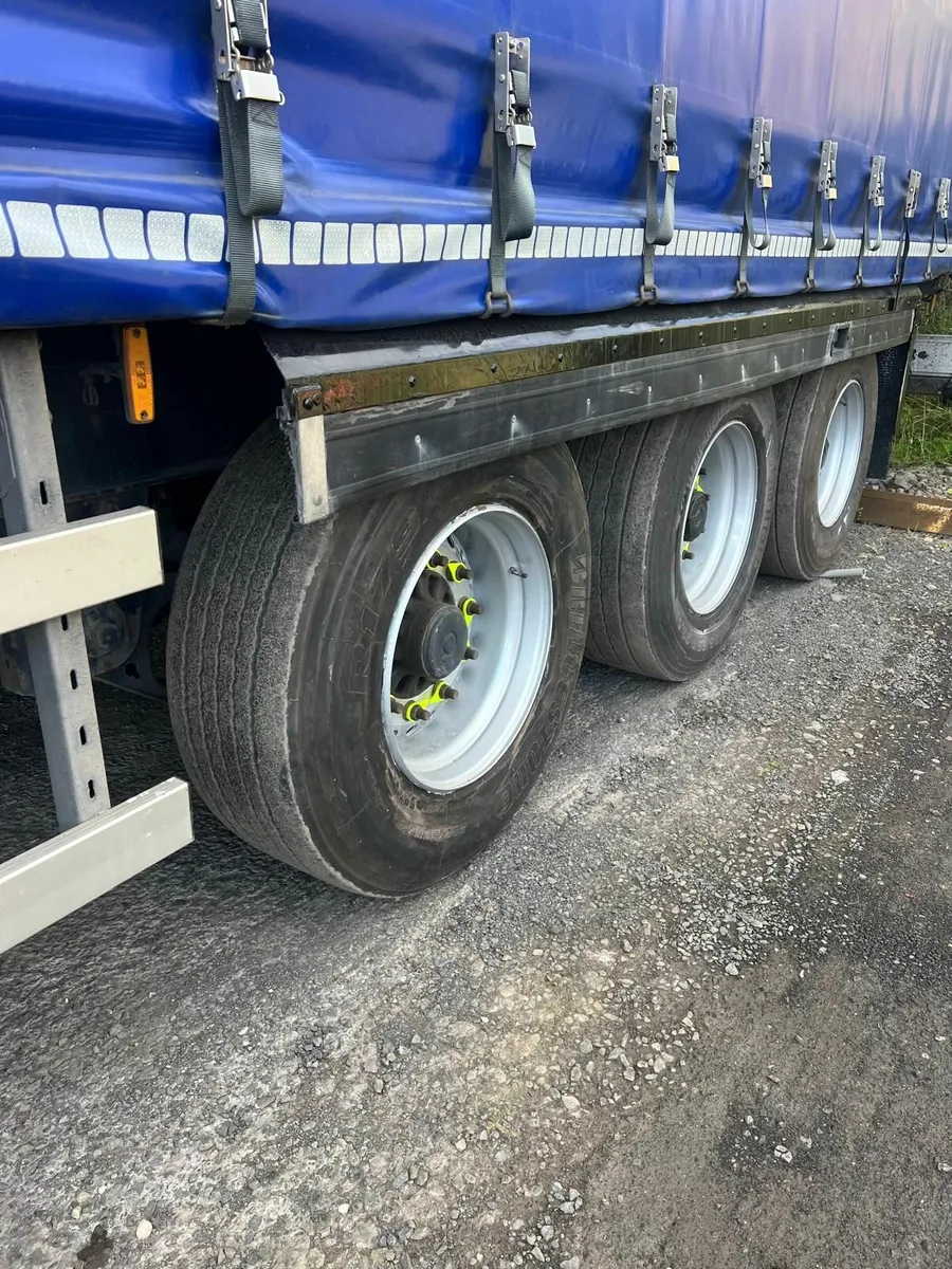 Pair of 2014 Montracon Curtainsiders - Image 4