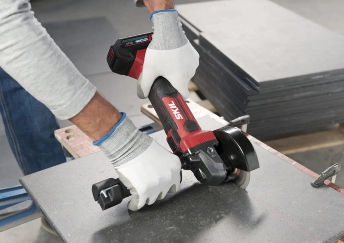 Skil Cordless Angle Grinder – Bare Unit, 115mm, - Image 4