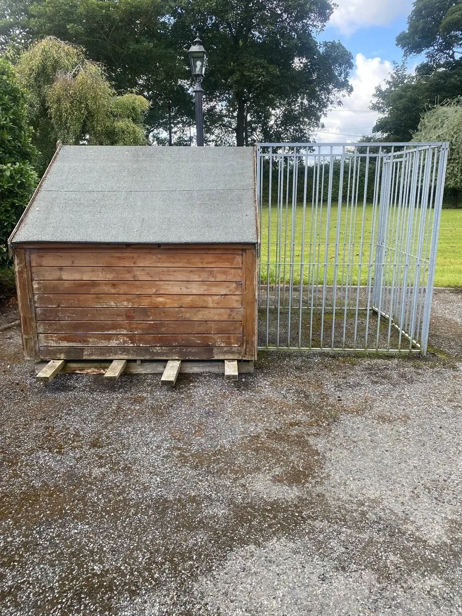 Dog kennel and run for sale in Co. Dublin for €270 on DoneDeal