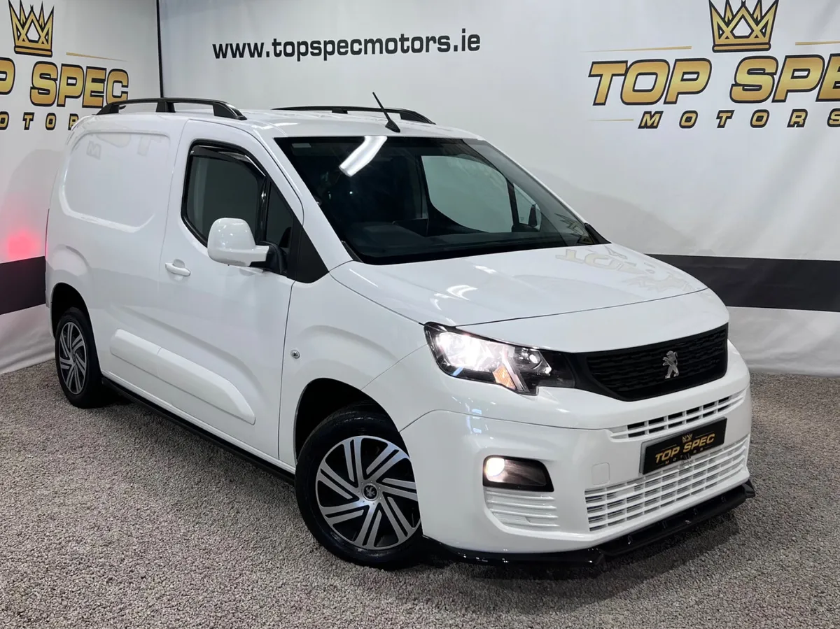 ☘️2019 Peugeot partner NEW MODEL 1.6Hdi 3 Seater p - Image 1