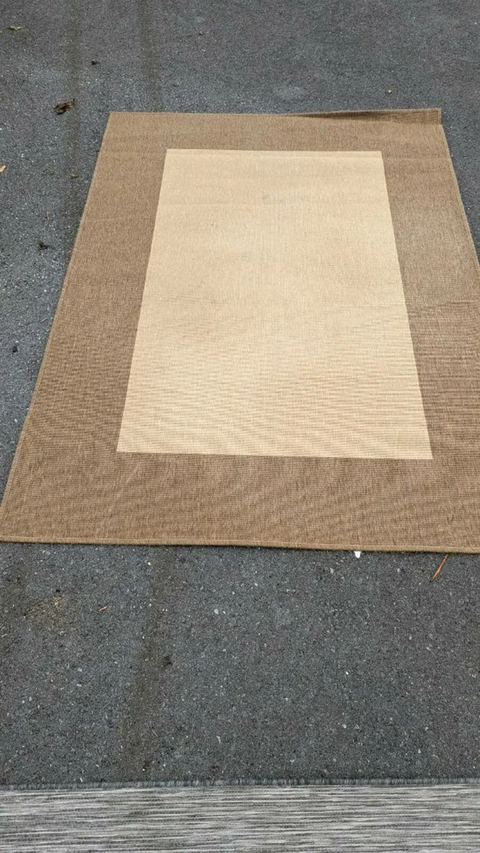 Rugs for sale in Co. Galway for €20 on DoneDeal