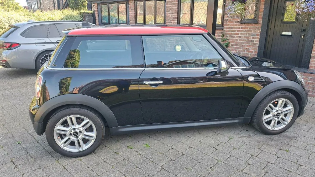 MINI ONE 1.6 DIESEL 2013 VERY CLEAN CAR - Image 3