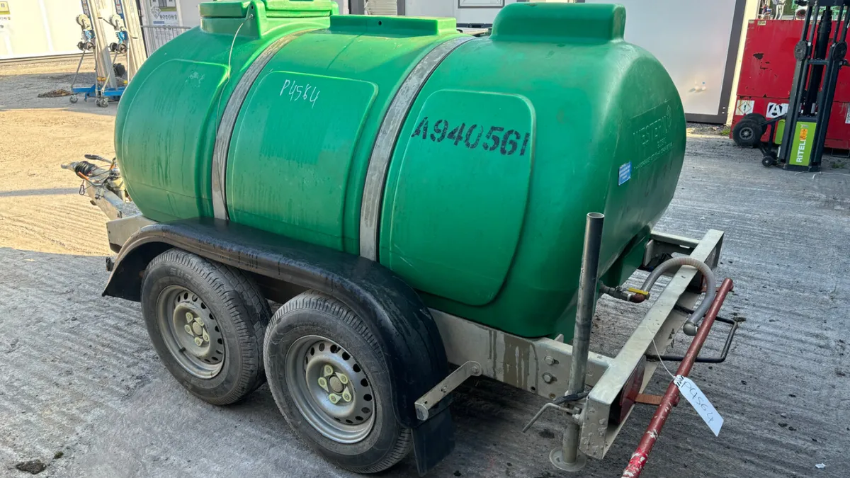 Western 2000L Water Bowser - Image 3