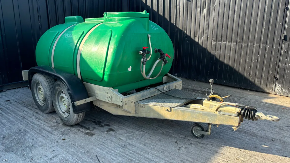 Western 2000L Water Bowser - Image 1