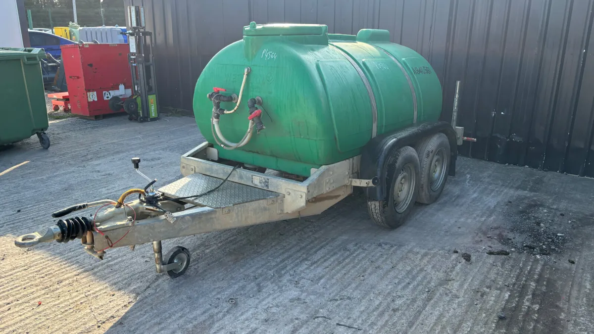 Western 2000L Water Bowser - Image 2