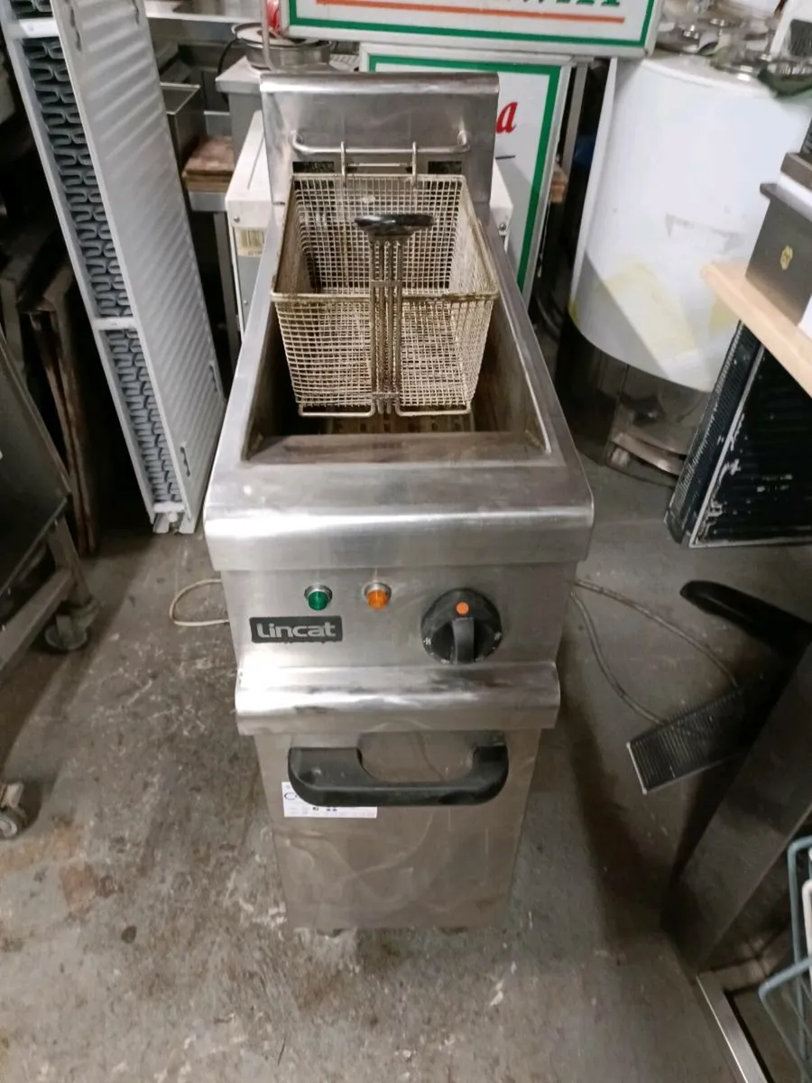 Lincat  Electric Fryer - Image 3
